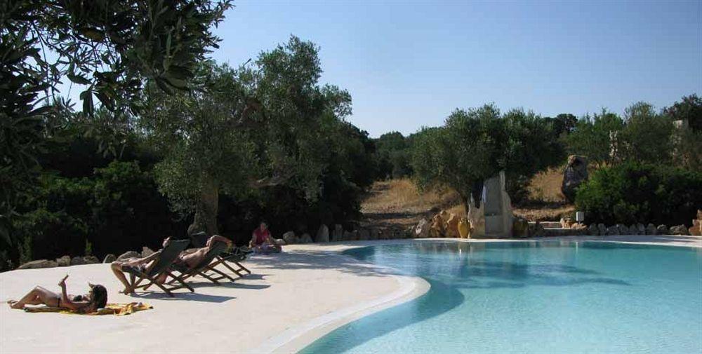 Masseria Quis Ut Deus Crispiano Exterior photo