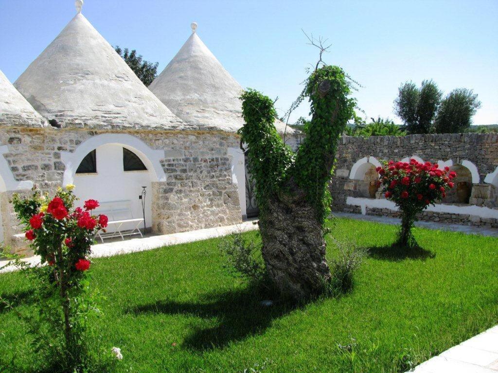 Masseria Quis Ut Deus Crispiano Exterior photo