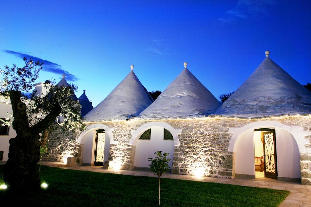 Masseria Quis Ut Deus Crispiano Exterior photo