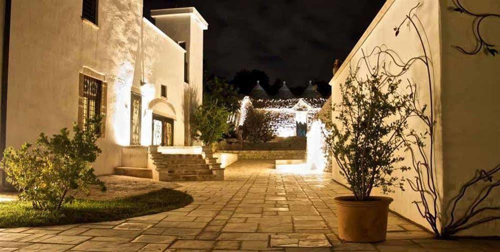 Masseria Quis Ut Deus Crispiano Exterior photo
